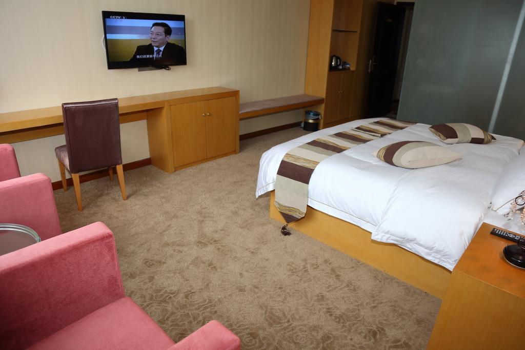 Panshan Tingquan Tuwo Holiday Resort Leshan Room photo